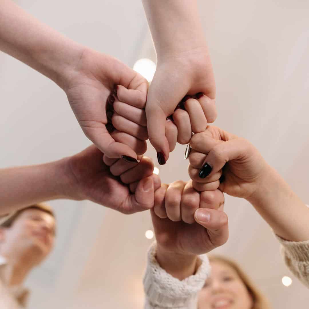COMMUNITY